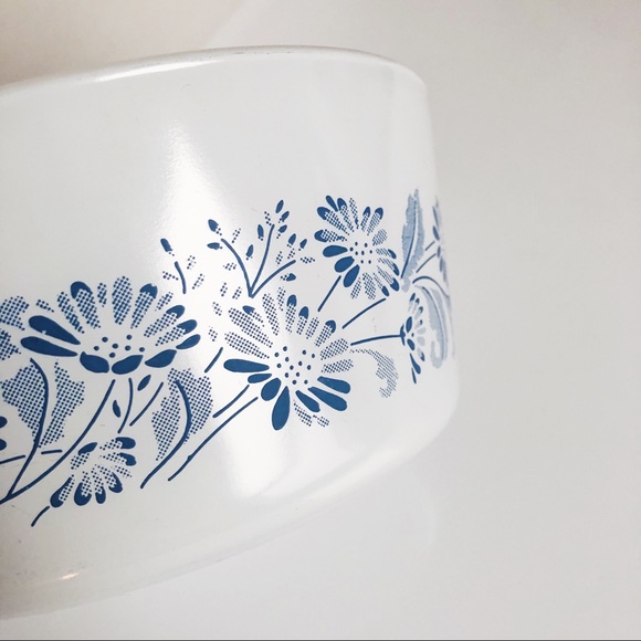 Pyrex Colonial Mist 474 Casserole Dish - Picture 3 of 5